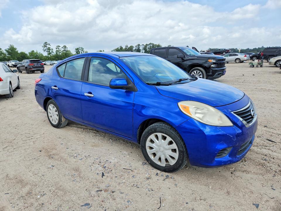 2012 Nissan Versa 1.6 s