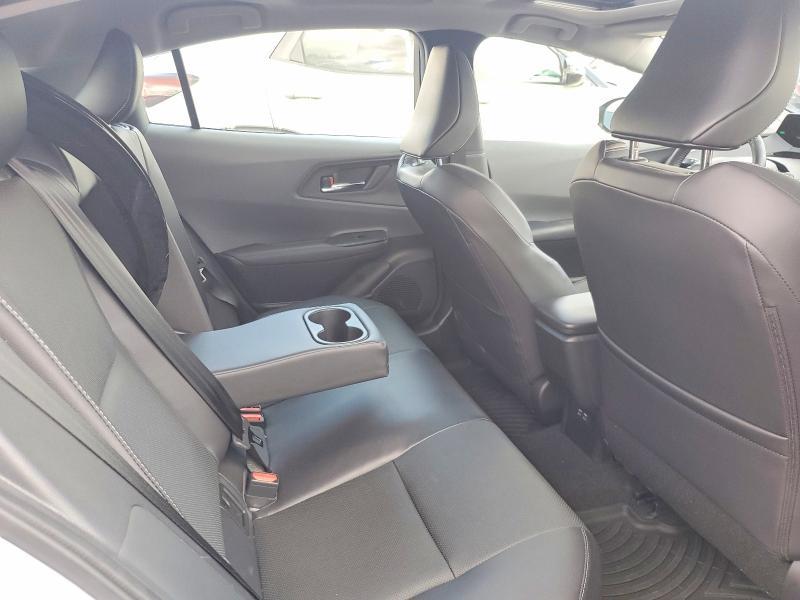 2024 Toyota Prius xle