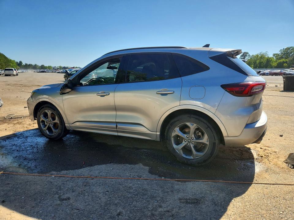 2023 Ford Escape st Line