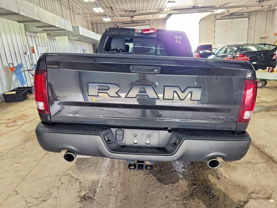 2018 Dodge RAM 1500 Sport
