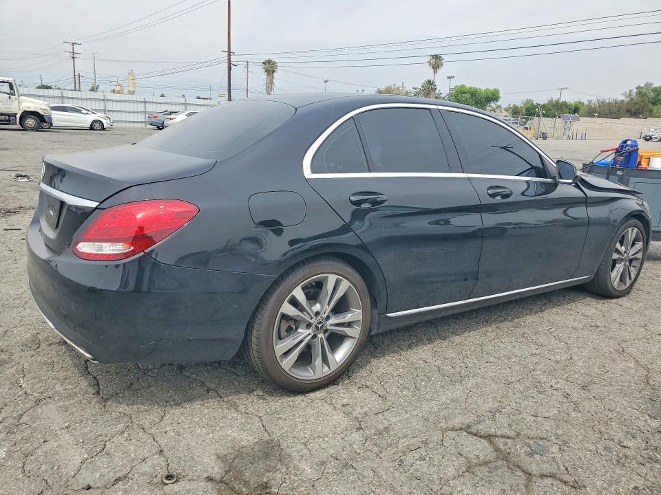 2018 Mercedes-Benz C300