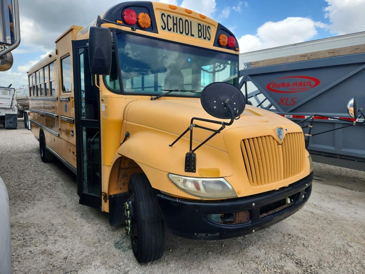 2010 Ic Corporation CE Series School-School Bus