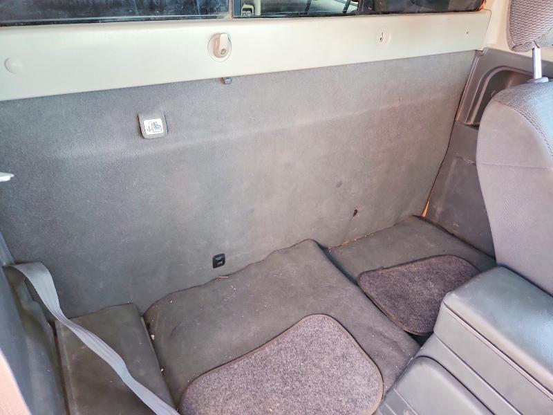 2004 Nissan Frontier King cab xe