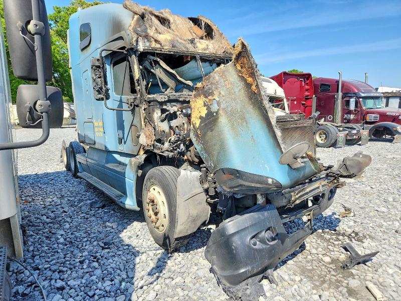 2007 Freigliner 2007 Freightliner CST120 Semi Truck