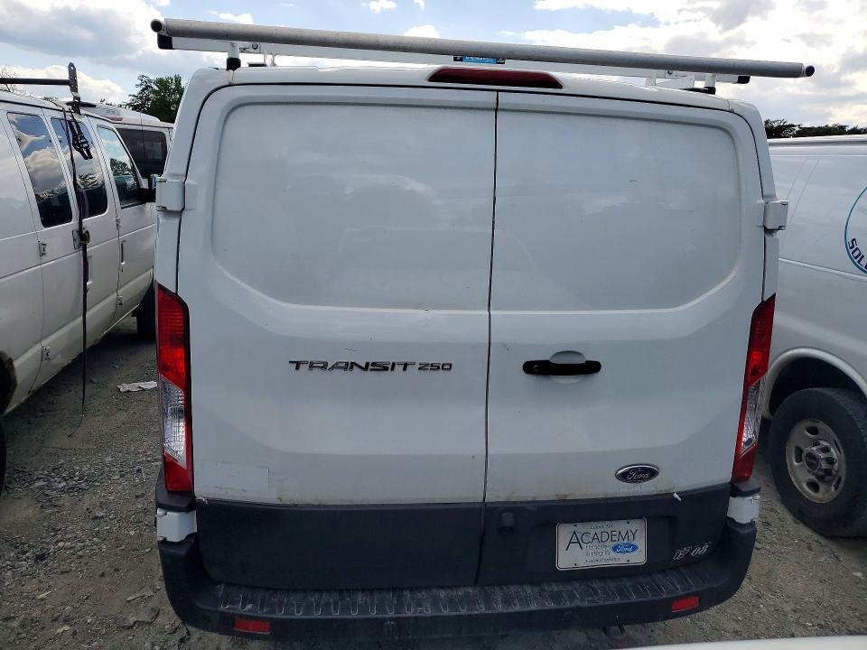 2020 Ford Transit