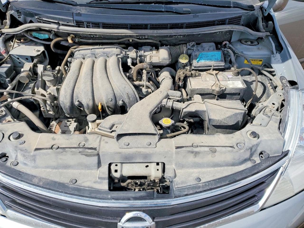 2012 Niss Versa 1.8 s