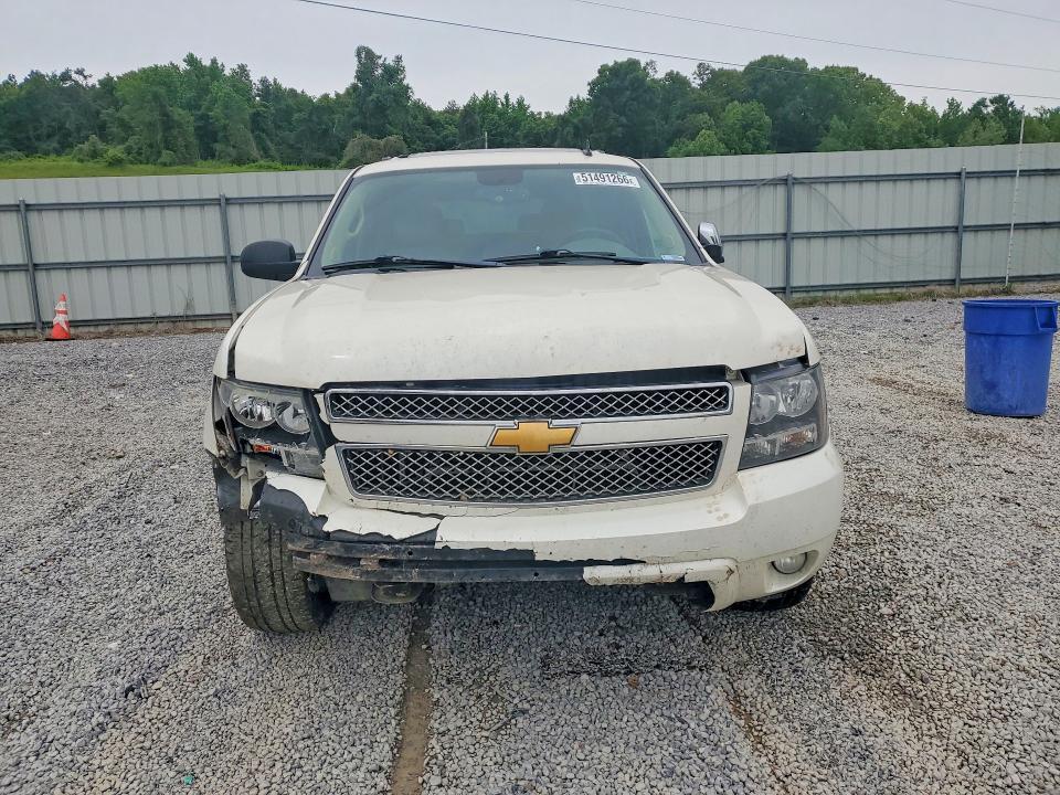 2013 Chevrolet Suburban C1500 ltz