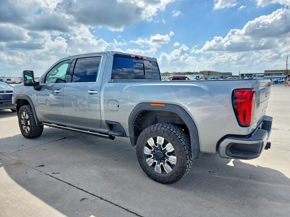 2024 GMC Sierra K2500 Denali