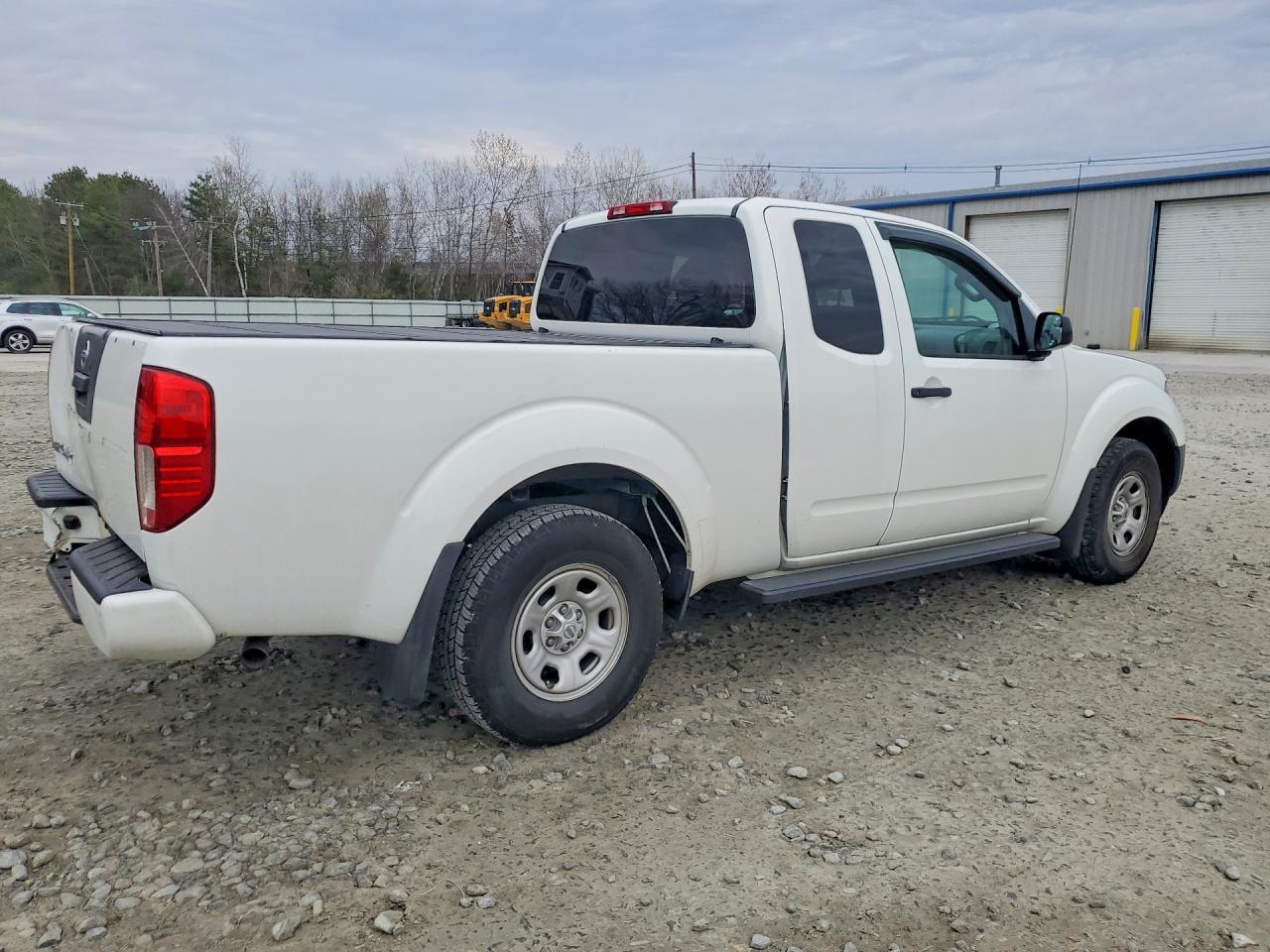 2019 Nissan Frontier S