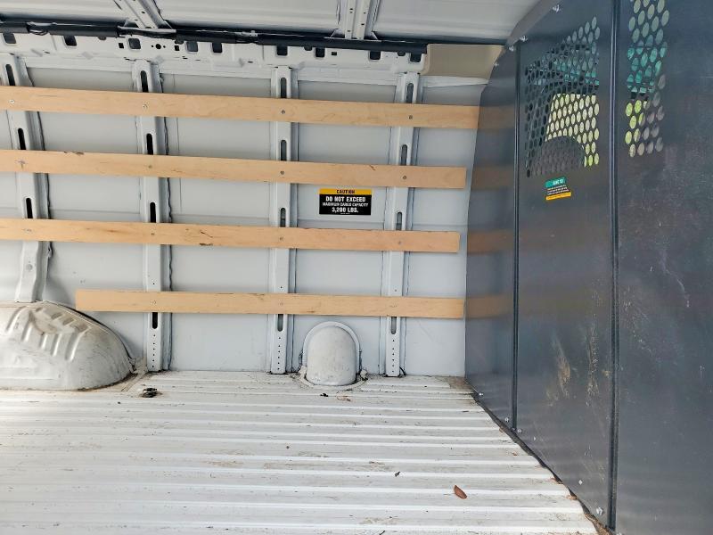 2024 Chevrolet Express G2500