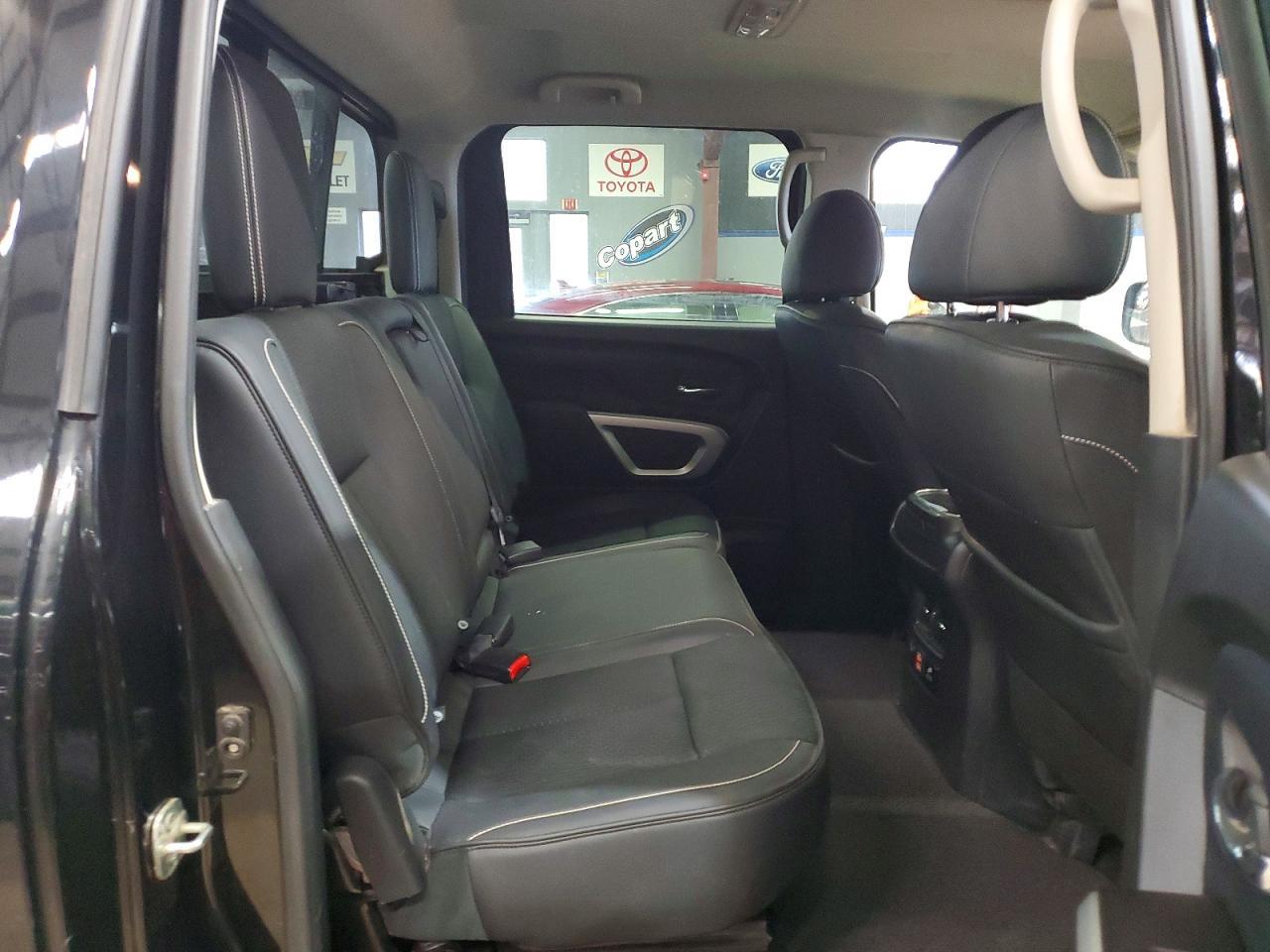 2019 Nissan Titan PRO-4X