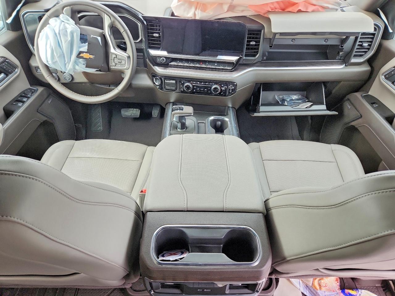 2026 Chevrolet Silverado C1500 LTZ