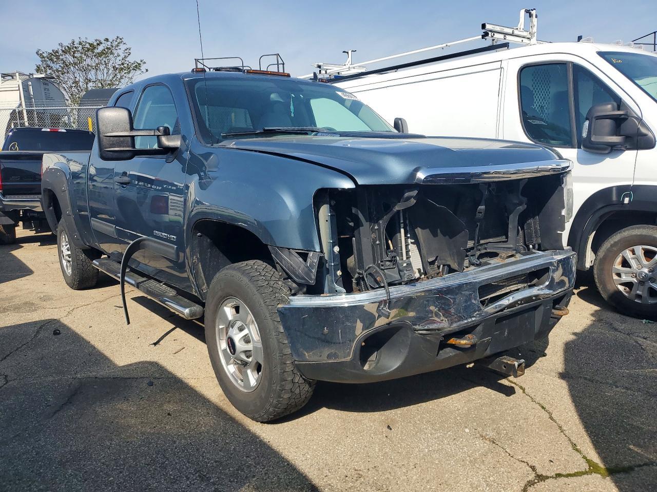 2011 GMC Sierra K2500 SLE