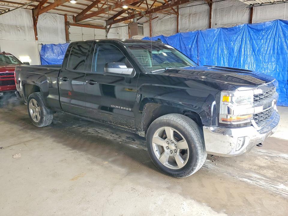 2017 Chevrolet Silverado K1500 lt