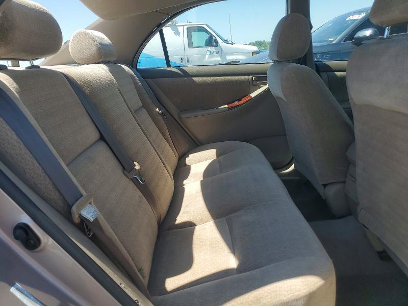 2003 Toyota Corolla le