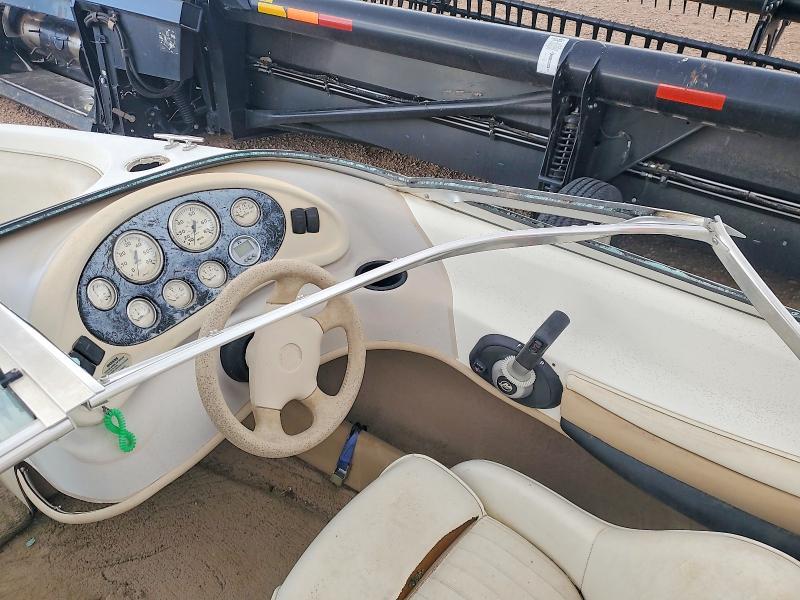 2002 Runabout Boat-Boat