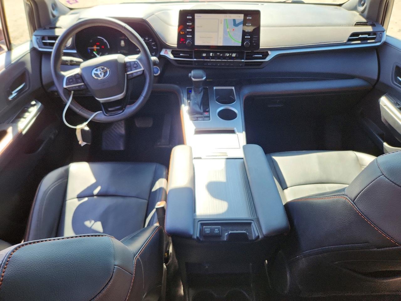 2021 Toyota Sienna xse 7-passenger