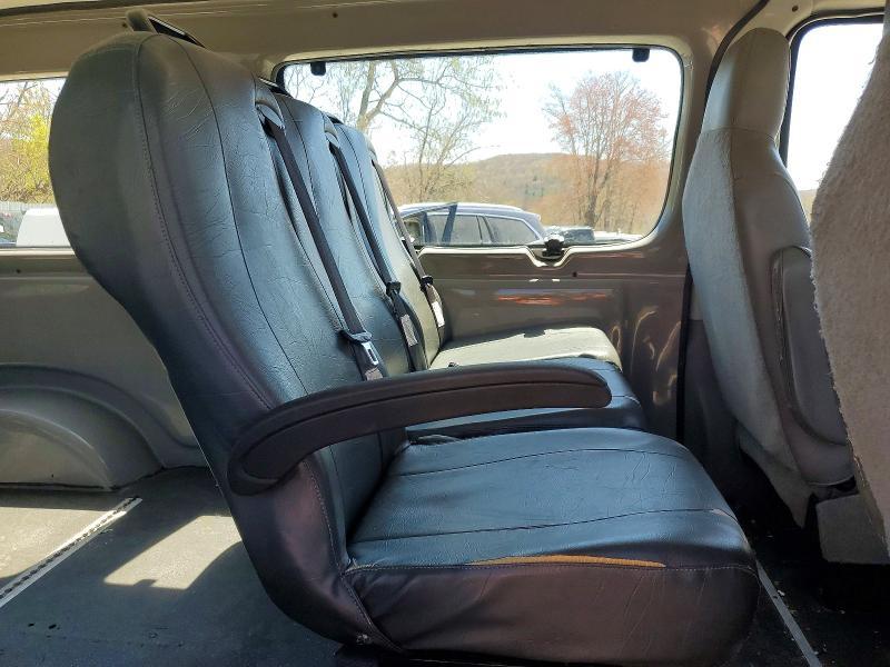 2014 Ford Econoline E350 Super Duty Van