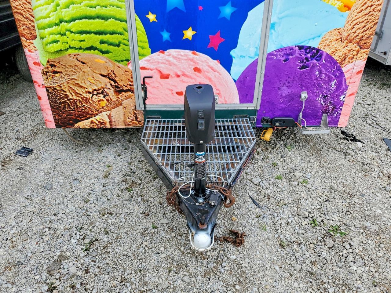 1998 Wellscargo 1998 Wells Cargo Enclosed Cargo Food Trailer