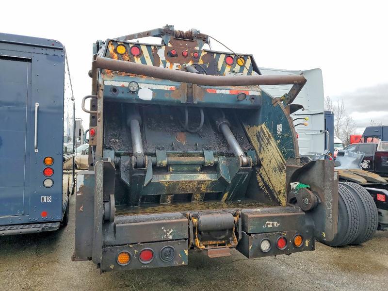 2004 Mack Le603 Refuse Truck