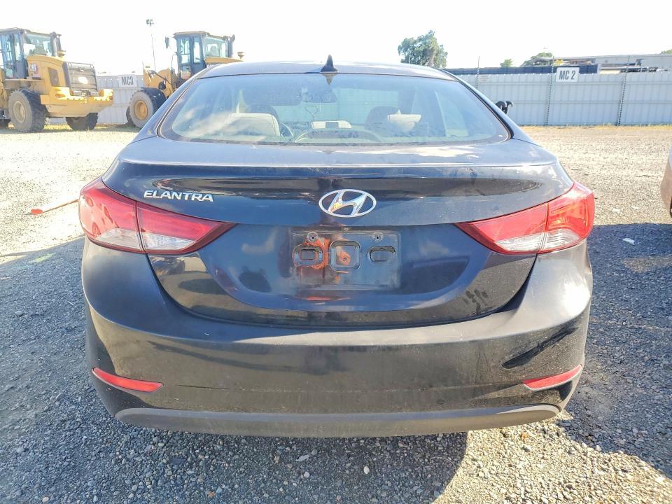 2014 Hyundai Elantra se