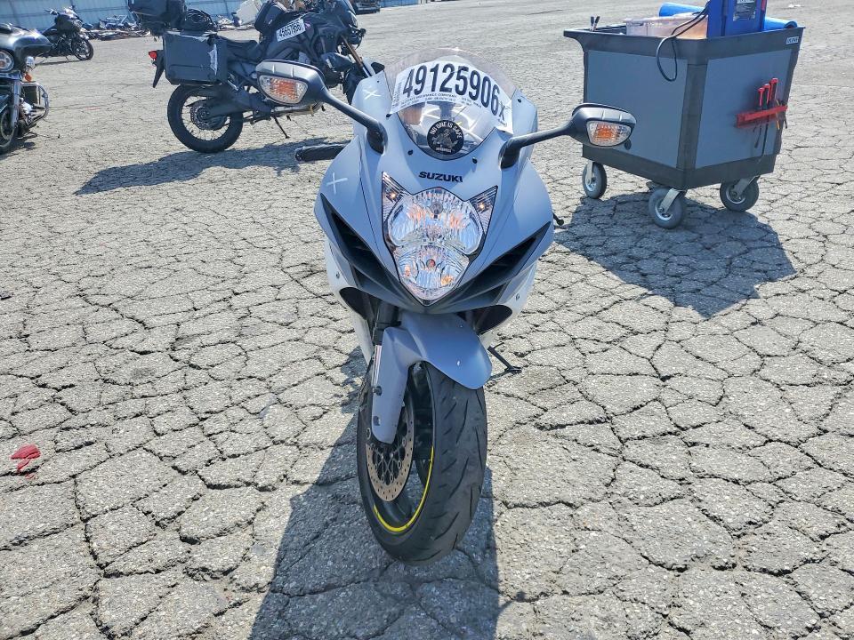 2022 Suzuki GSX-R600