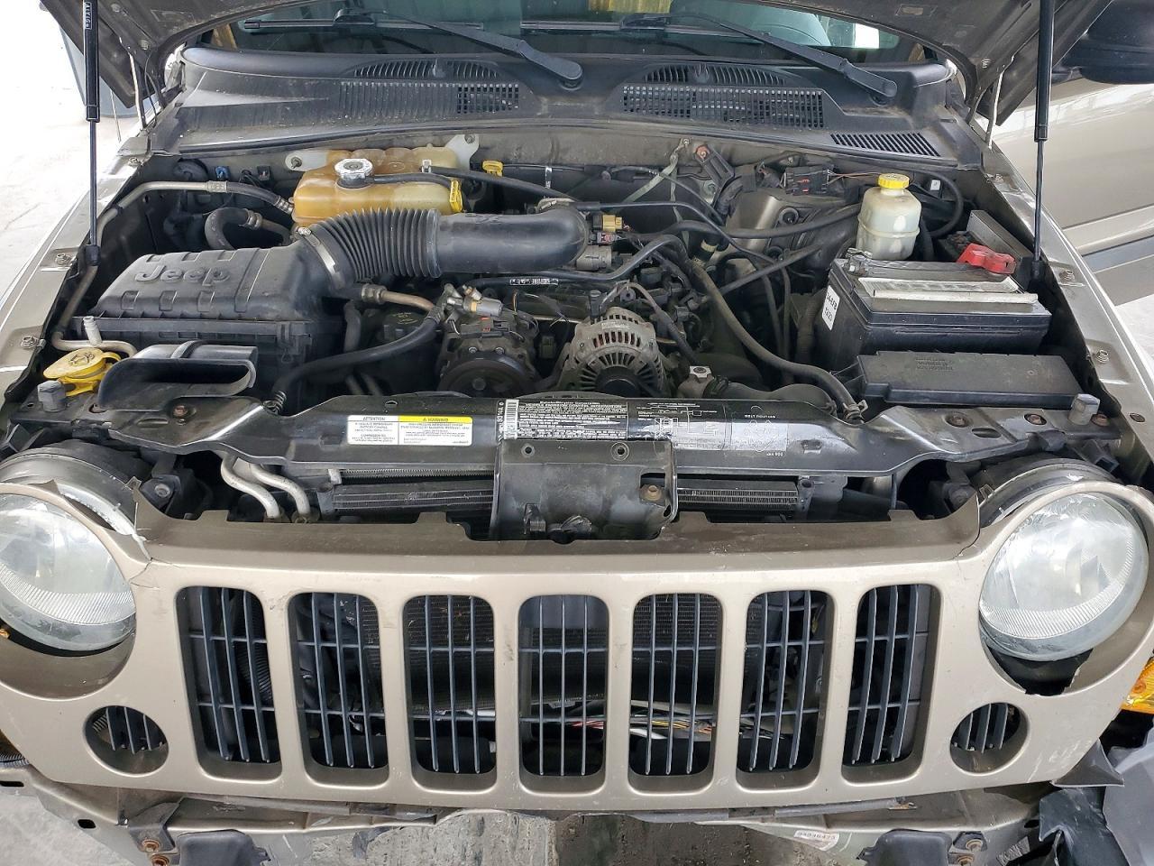 2005 Jeep Liberty Sport