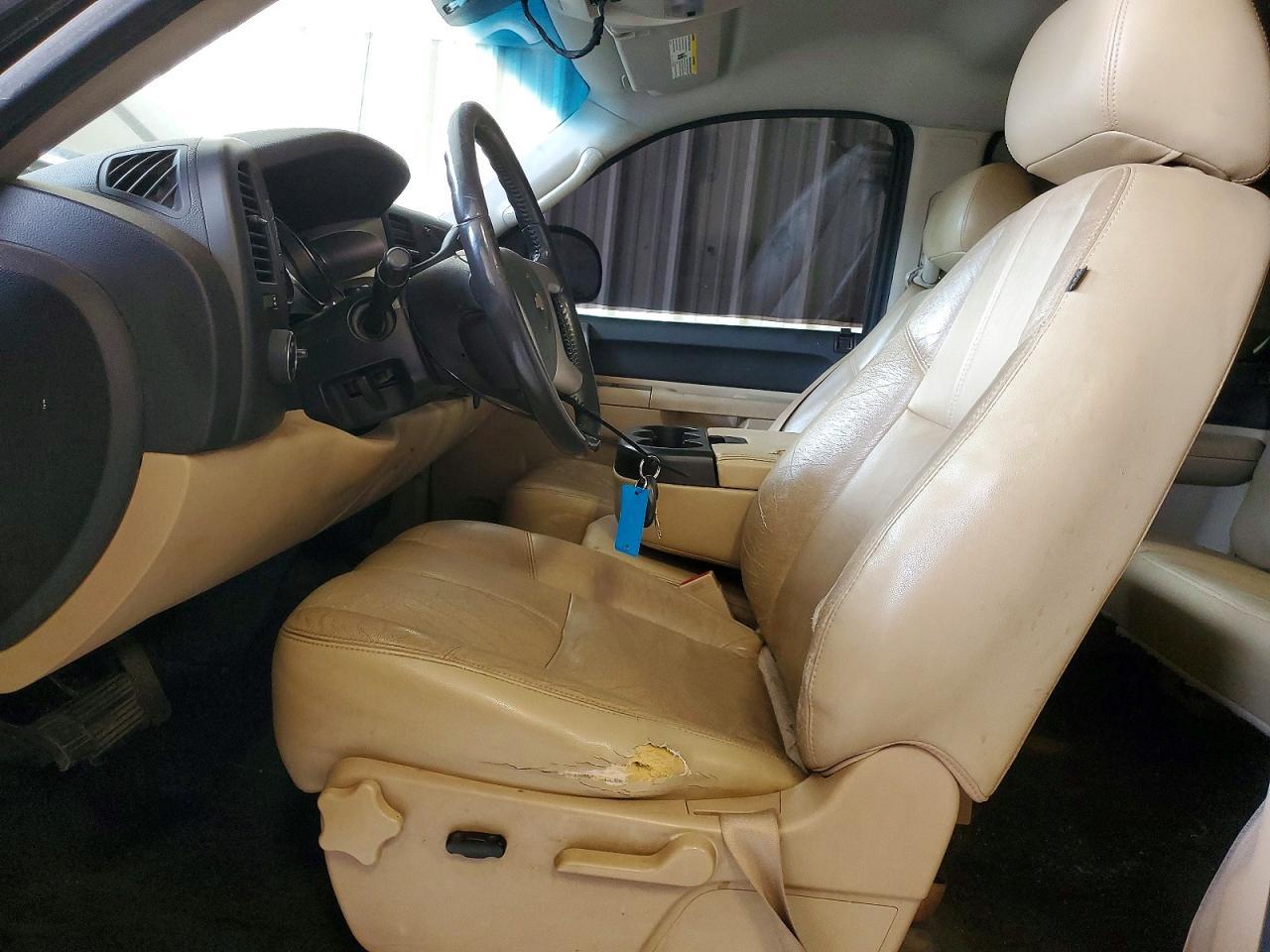 2011 Chevrolet Silverado C1500 LT