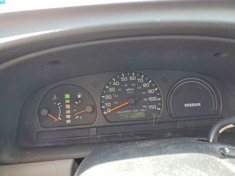 1999 Nissan Frontier XE