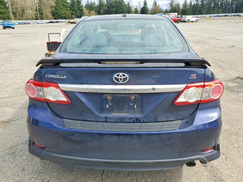 2013 Toyota Corolla s