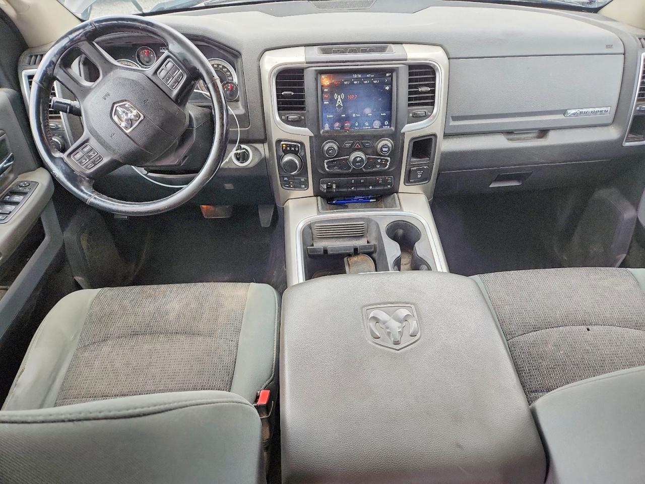 2018 Dodge RAM 1500 SLT