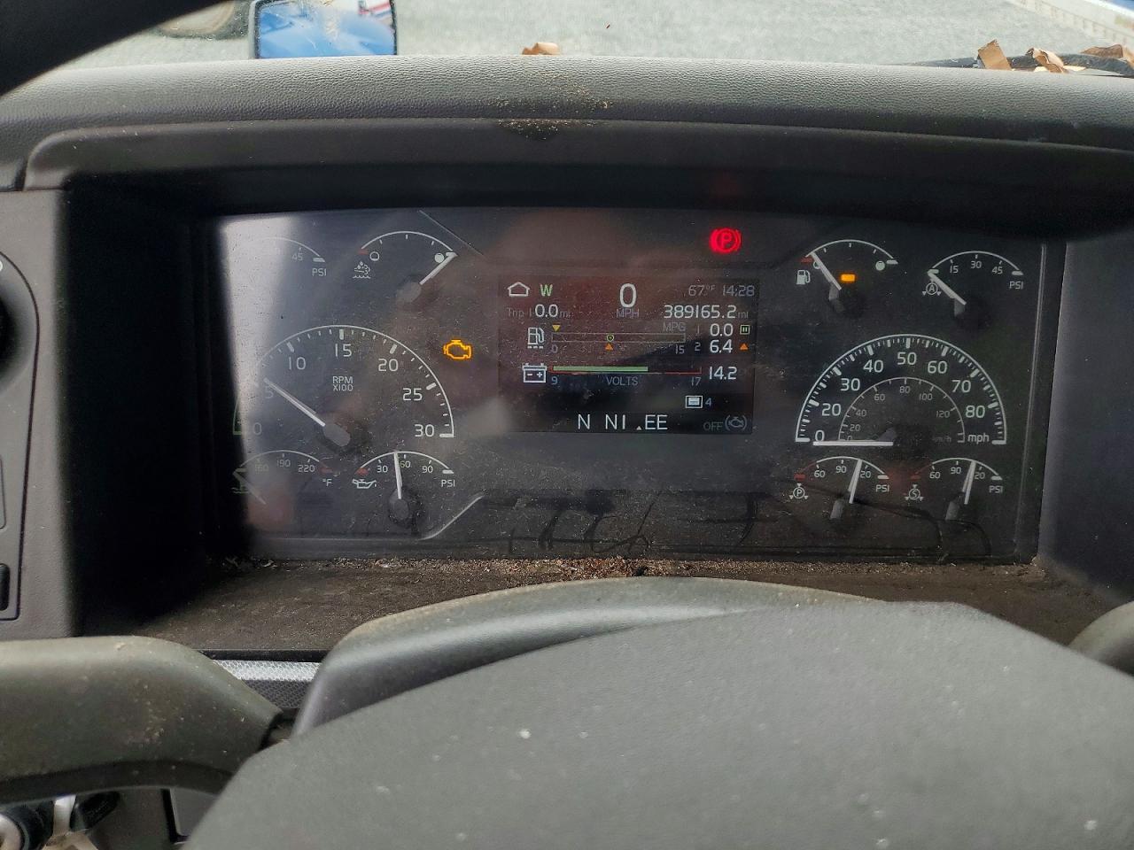 2023 Volv O VNL Semi Truck