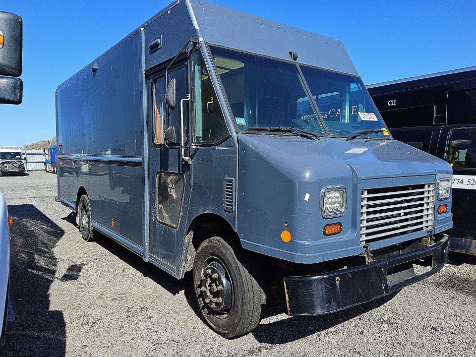 2021 Freightliner MT45G Delivery Truck