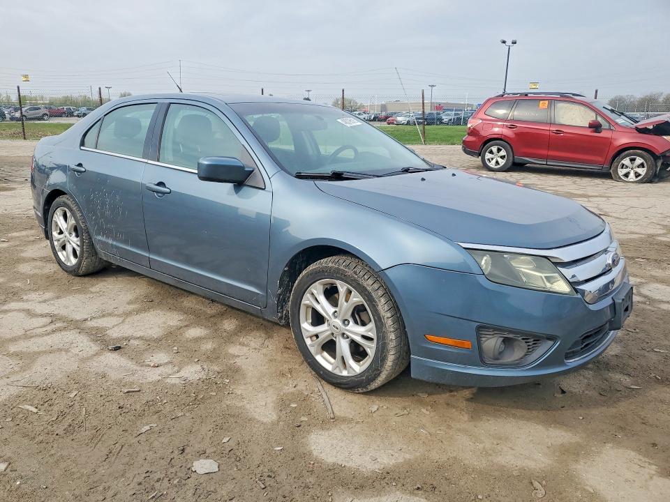 2012 Ford Fusion se