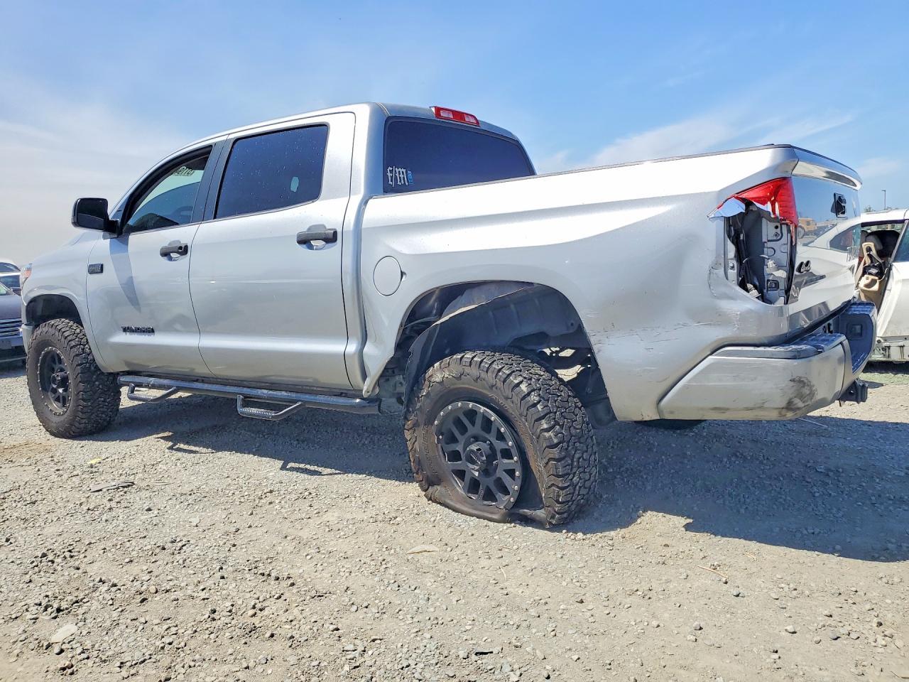 2014 Toyota Tundra Crewmax SR5