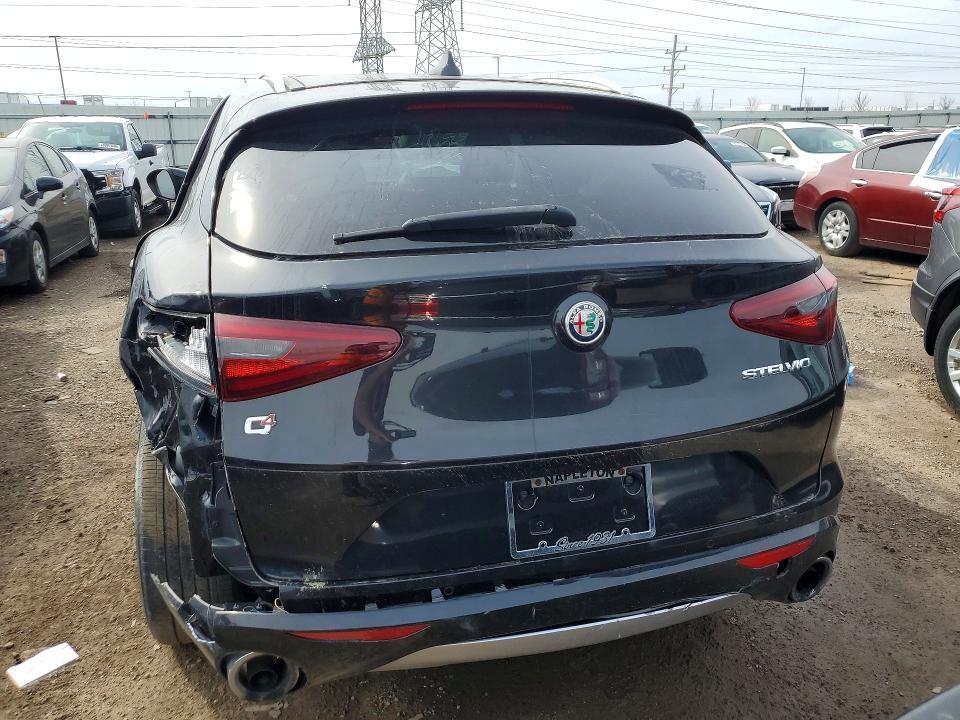2020 Alfa Romeo Stelvio ti