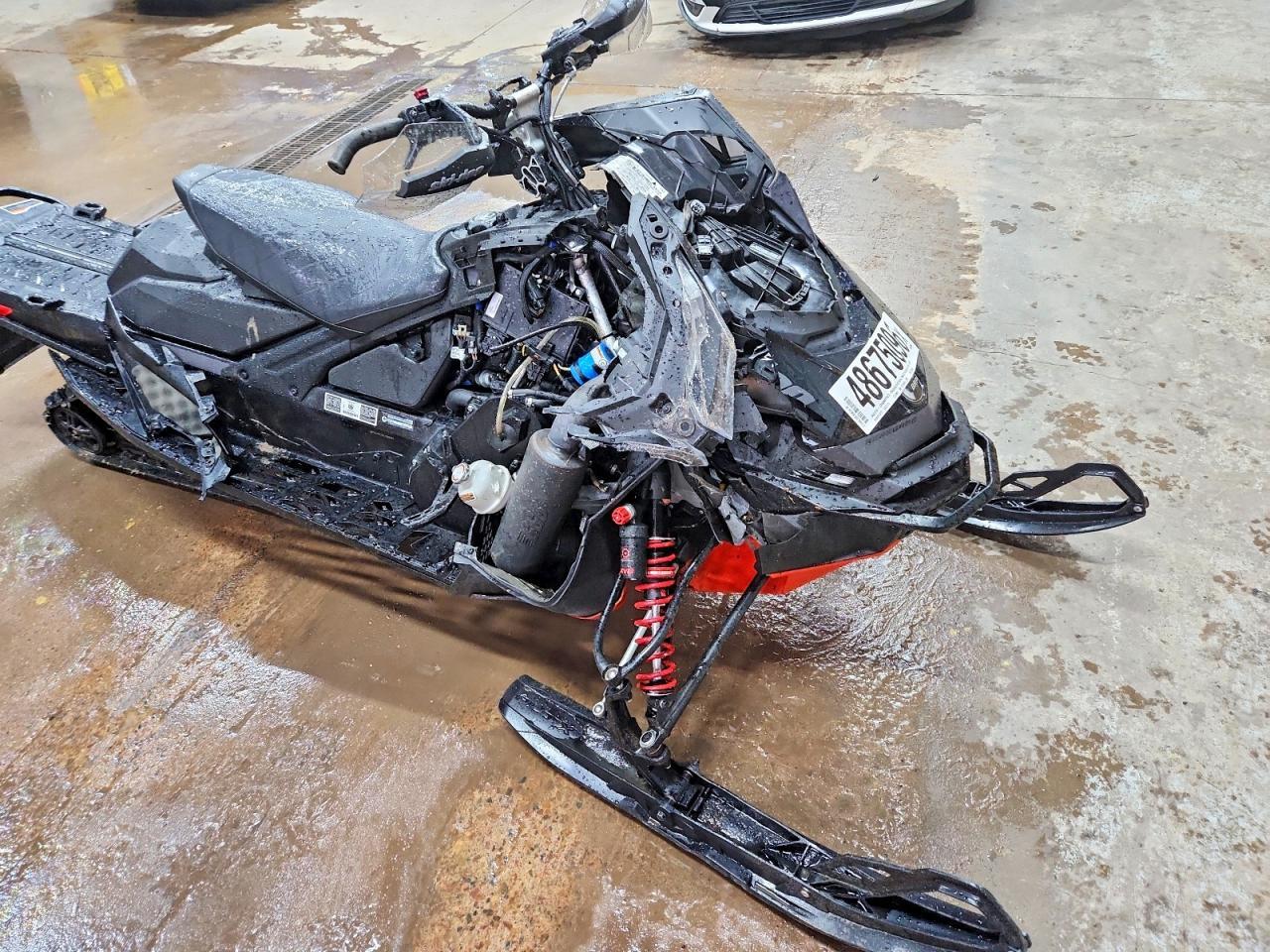 2021 Skidoo DOO Renegade XRS