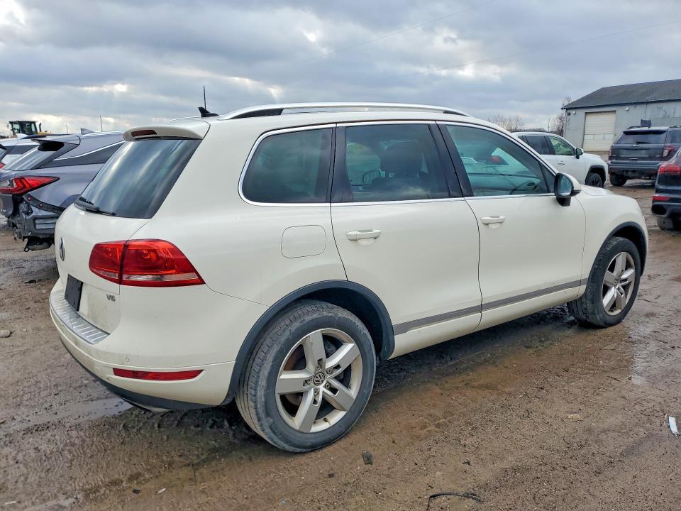 2012 Volkswagen Touareg V6