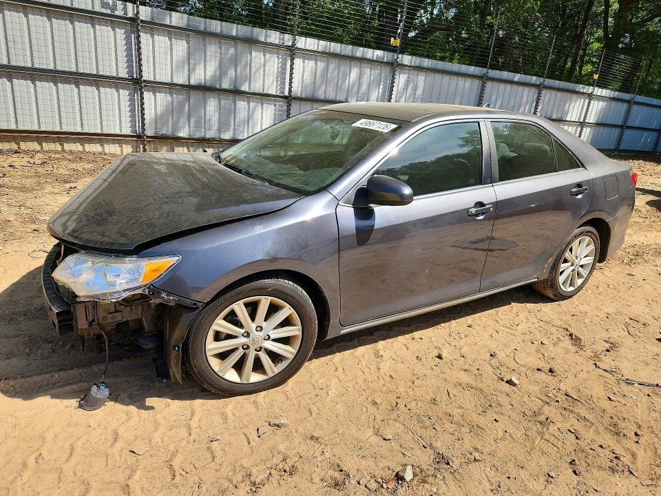 2013 Toyota Camry xle V6