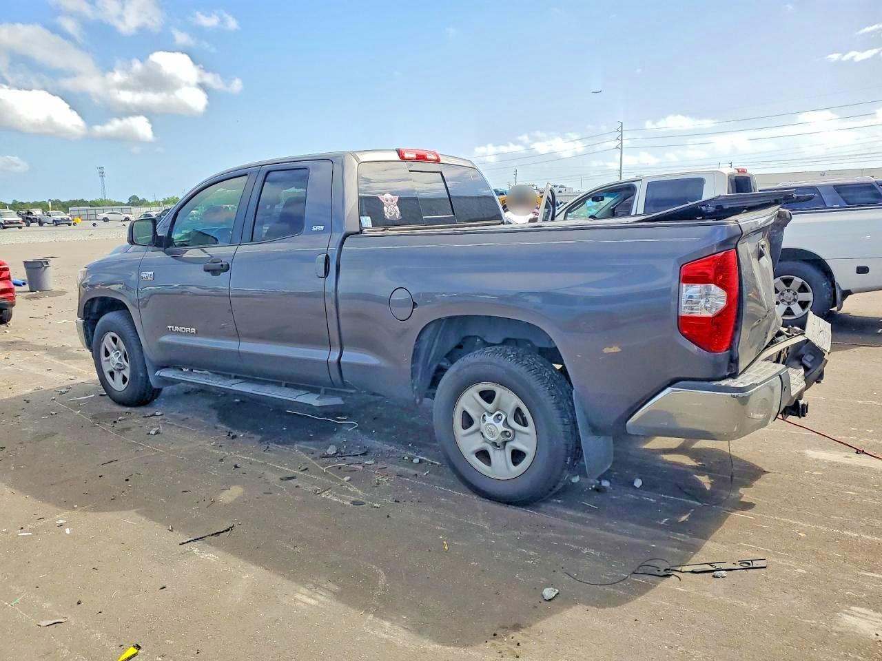 2018 Toyota Tundra SR5