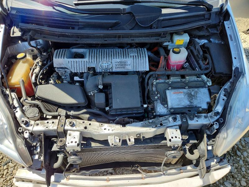 2011 Toyota Prius Three