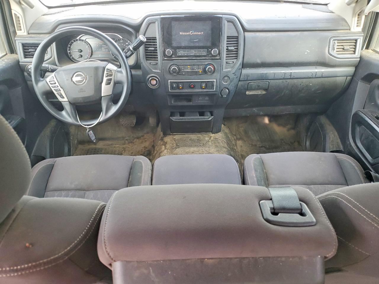 2022 Nissan Titan S