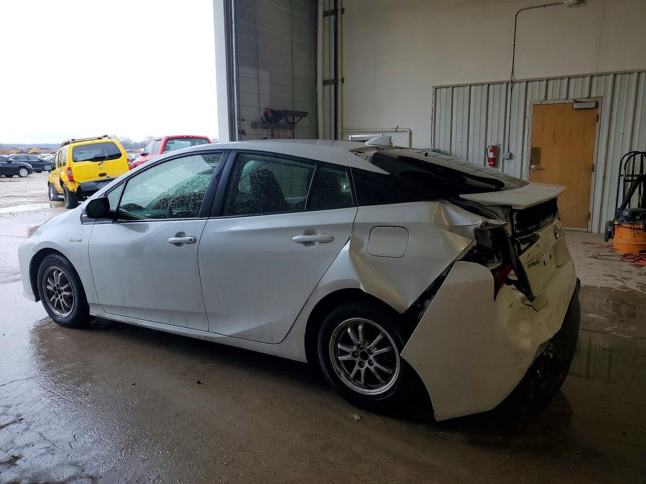 2022 Toyota Prius le