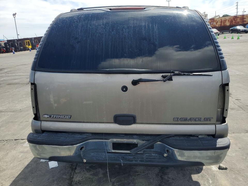 2002 Chevrolet Tahoe C1500