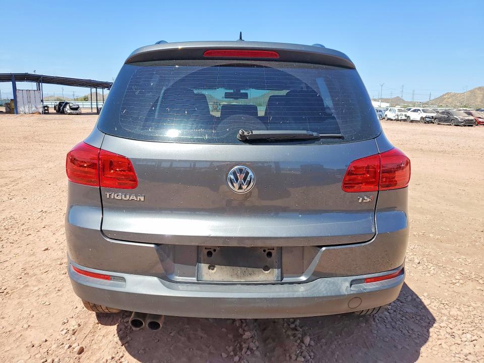 2016 Volkswagen Tiguan s