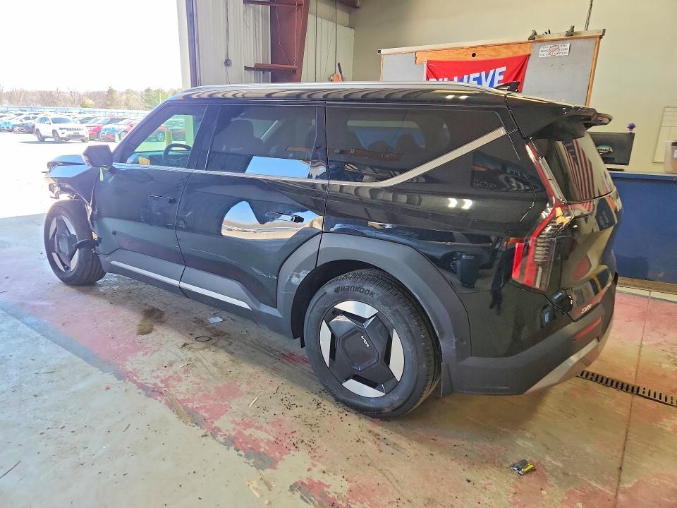 2026 KIA EV9 Wind