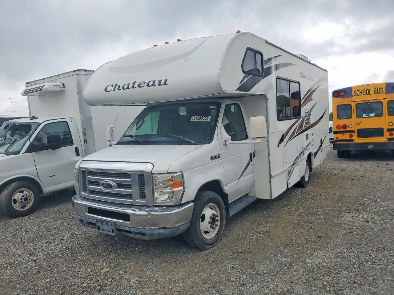 2011 Thomas 2011 Chateau RV