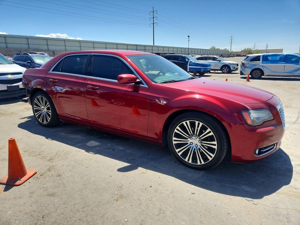 2013 Chrysler 300 s