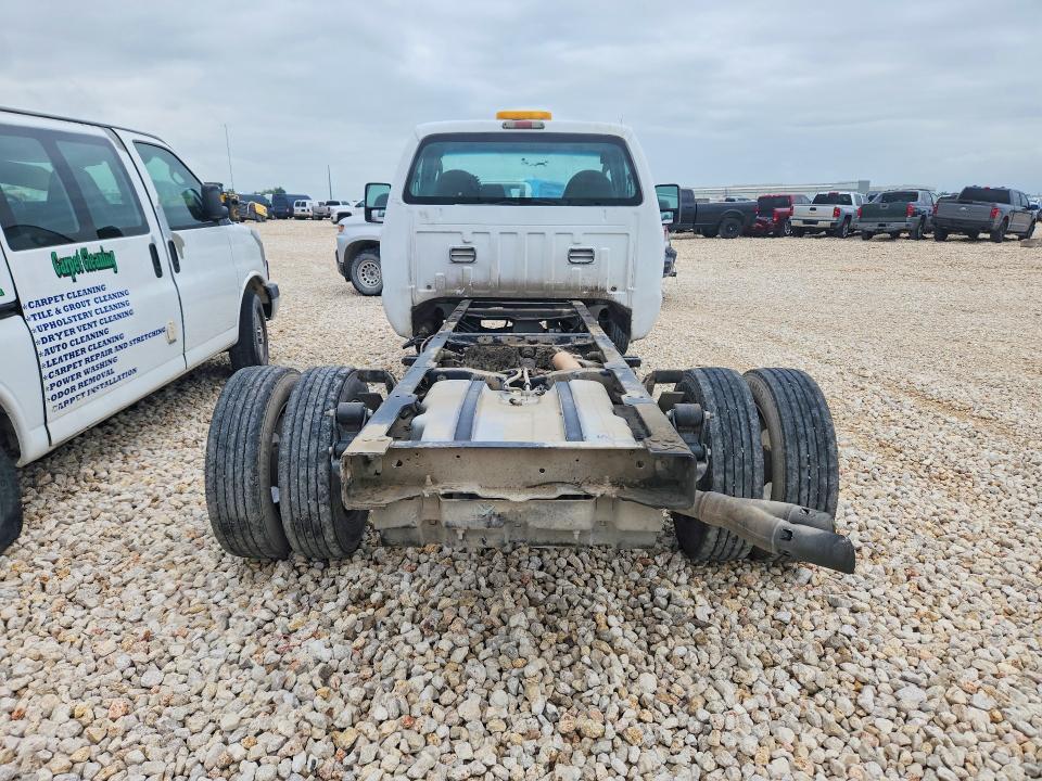 2010 Ford F450 Super Duty Truck Cab AND Chassis