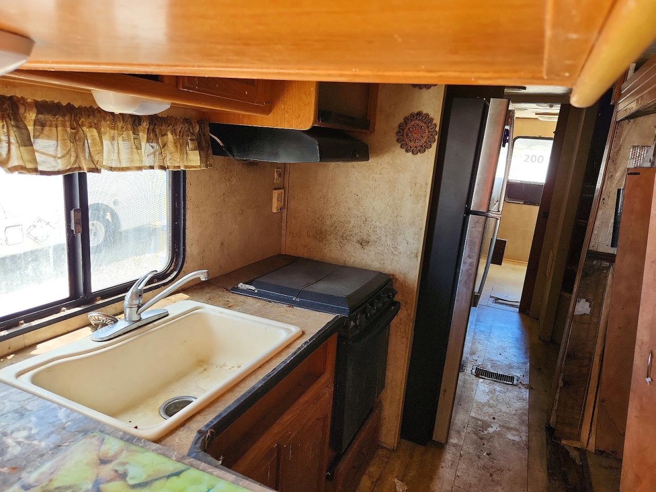 2010 Key Stone Recreational Vehicle (RV)
